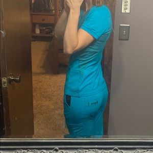 Benefit Medical turquoise scrub bottoms EUC